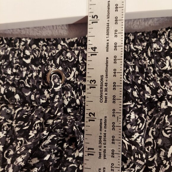 Christopher & Banks Pants Womens XL Black White Pull on elastic Pockets Beachy - Picture 8 of 16